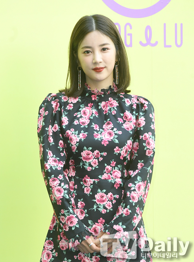 ƼºêÀ̵¥Àϸ® Æ÷Åä