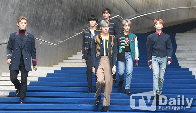 ƼºêÀ̵¥Àϸ® Æ÷Åä