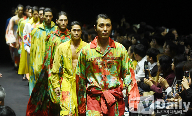 ƼºêÀ̵¥Àϸ® Æ÷Åä