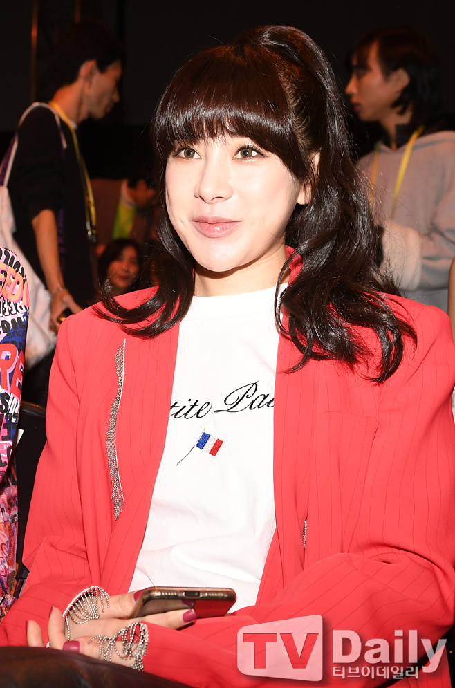 ƼºêÀ̵¥Àϸ® Æ÷Åä