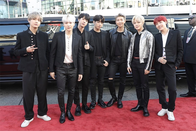 ׷ źҳ(BTS), 2017 AMAs ī