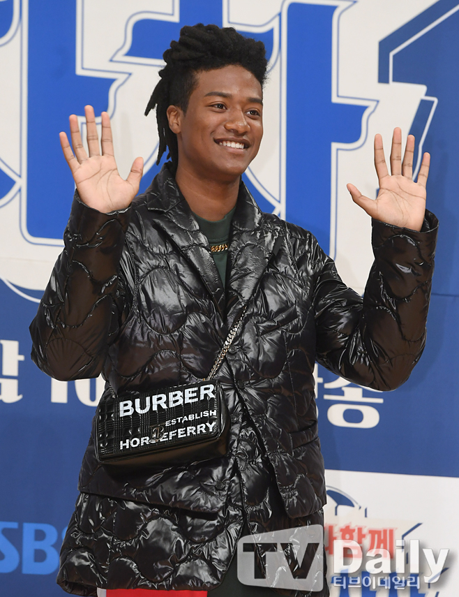 ƼºêÀ̵¥Àϸ® Æ÷Åä