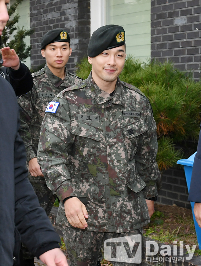 ƼºêÀ̵¥Àϸ® Æ÷Åä