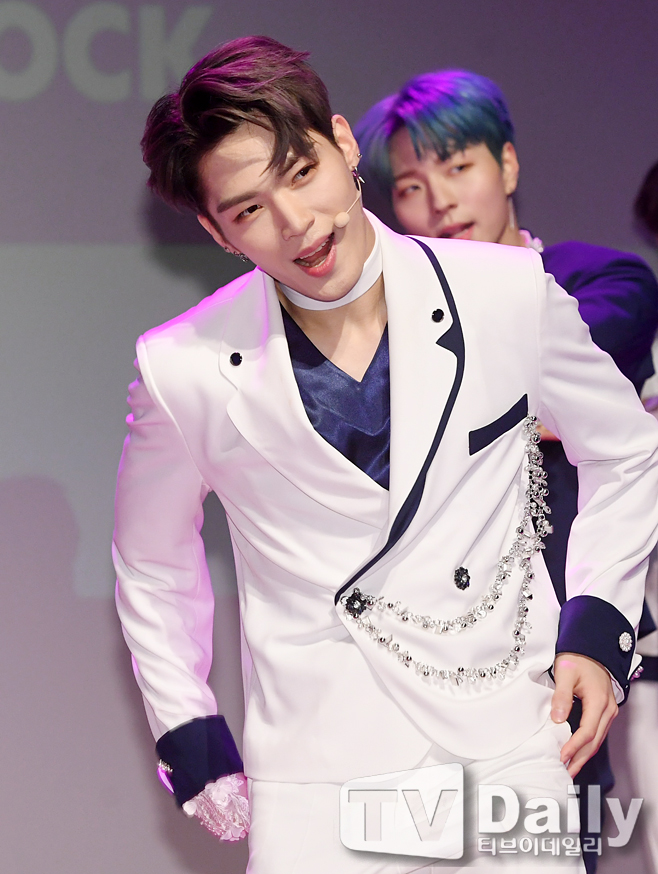 ƼºêÀ̵¥Àϸ® Æ÷Åä