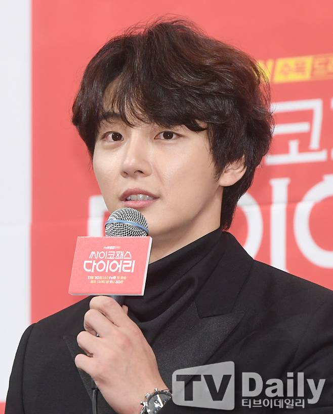 ƼºêÀ̵¥Àϸ® Æ÷Åä