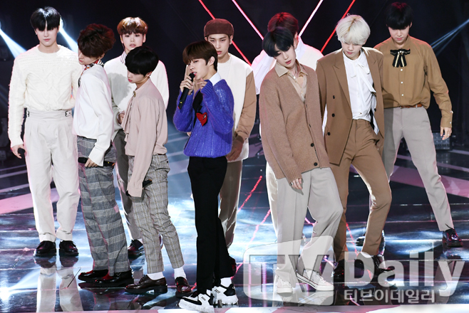 CJ ENM, ¿¢½º¿ø ȸµ¿