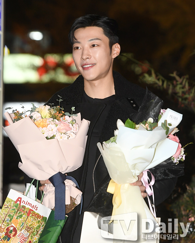 Ƽ���̵��ϸ� ����