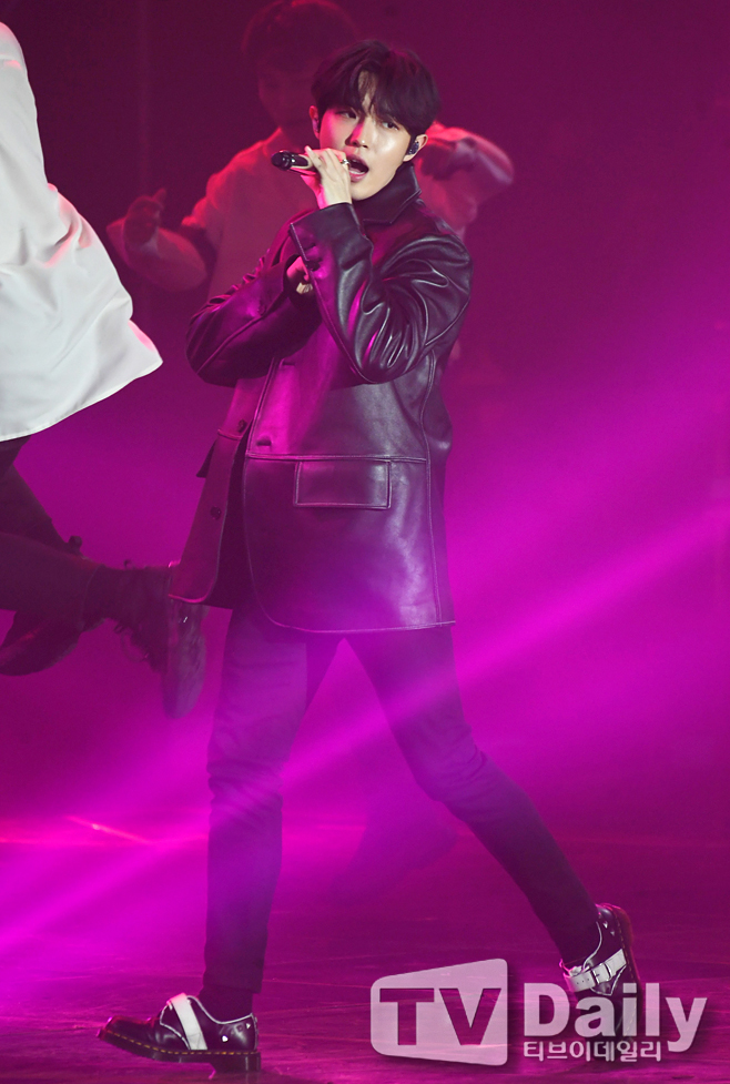 ƼºêÀ̵¥Àϸ® Æ÷Åä