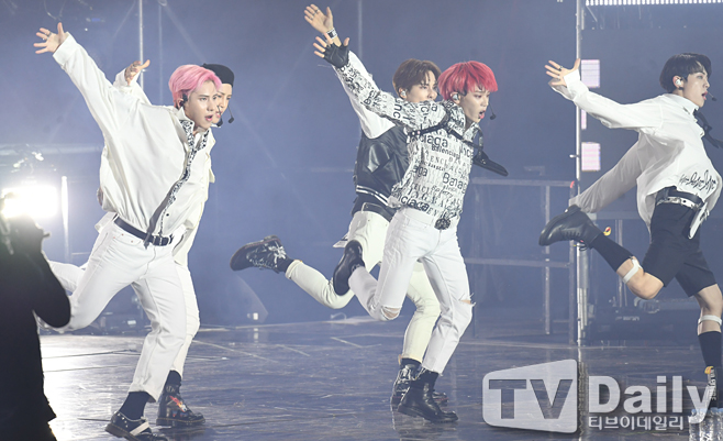 ƼºêÀ̵¥Àϸ® Æ÷Åä