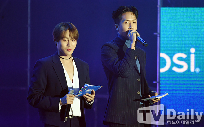 ƼºêÀ̵¥Àϸ® Æ÷Åä