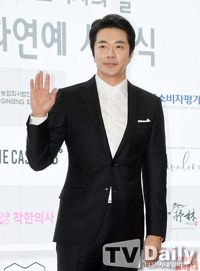 Ƽ���̵��ϸ� ����