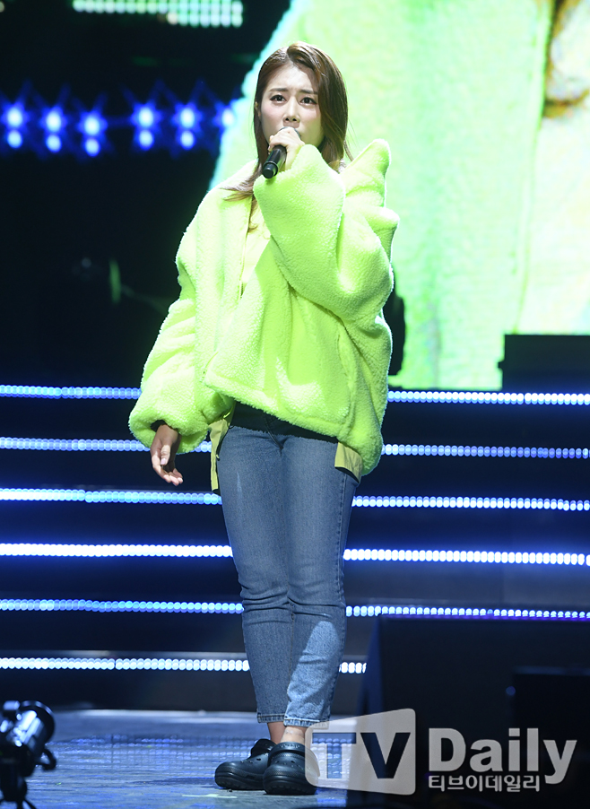 ƼºêÀ̵¥Àϸ® Æ÷Åä