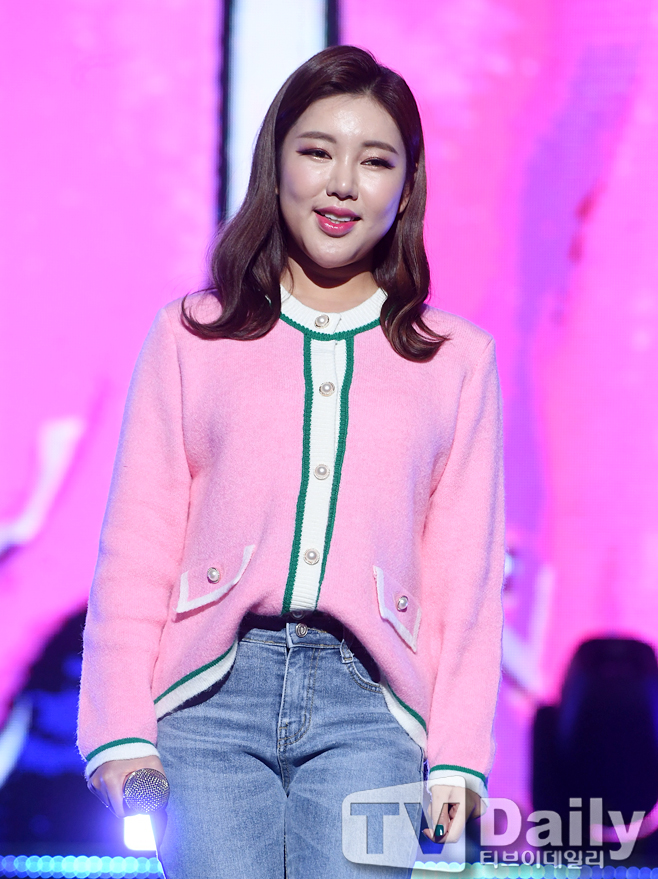 ƼºêÀ̵¥Àϸ® Æ÷Åä