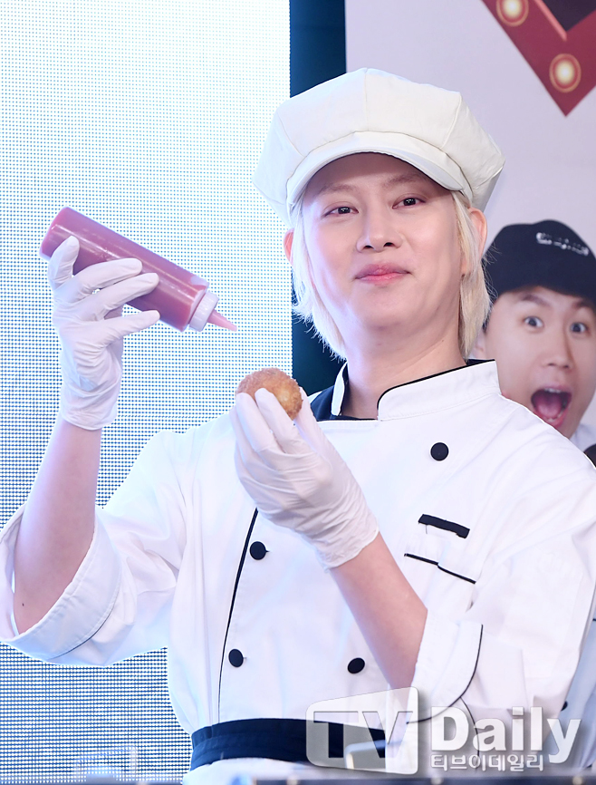 ƼºêÀ̵¥Àϸ® Æ÷Åä