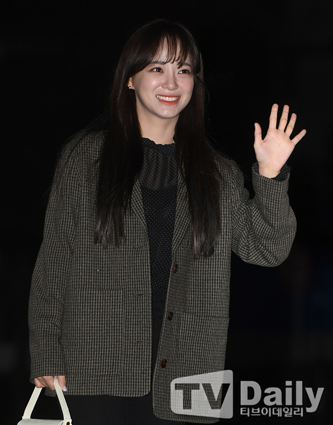 ƼºêÀ̵¥Àϸ® Æ÷Åä