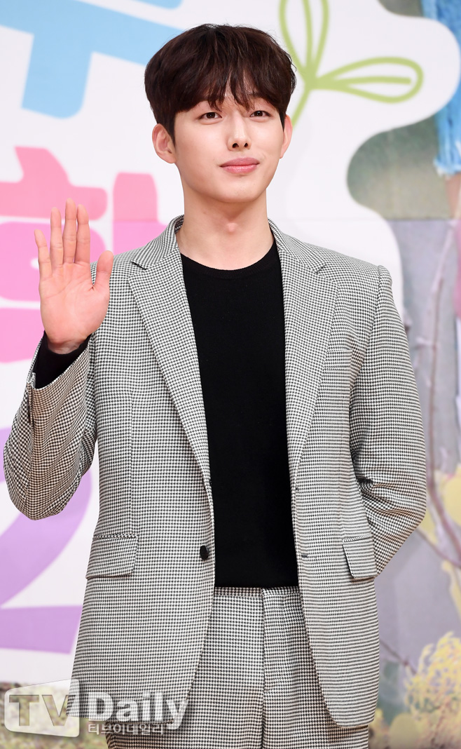 Ƽ���̵��ϸ� ����