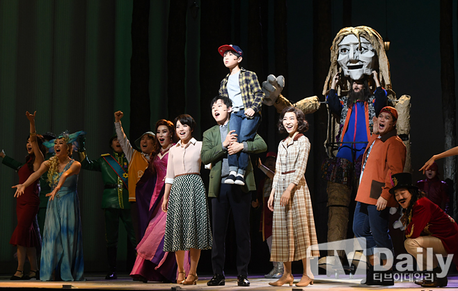 ƼºêÀ̵¥Àϸ® Æ÷Åä