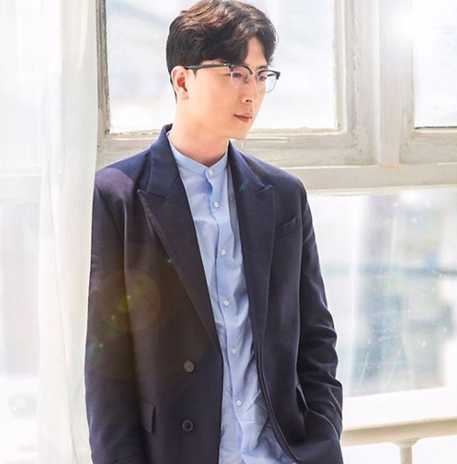 �̱��� �۰� ö�Ŀ�