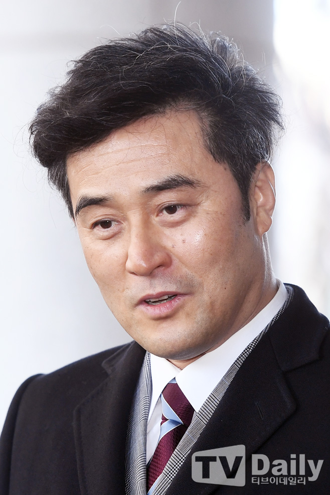 Ƽ���̵��ϸ� ����