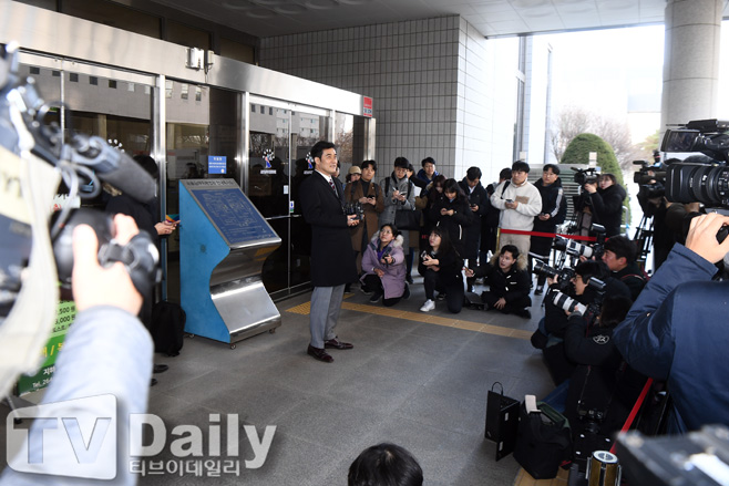 Ƽ���̵��ϸ� ����