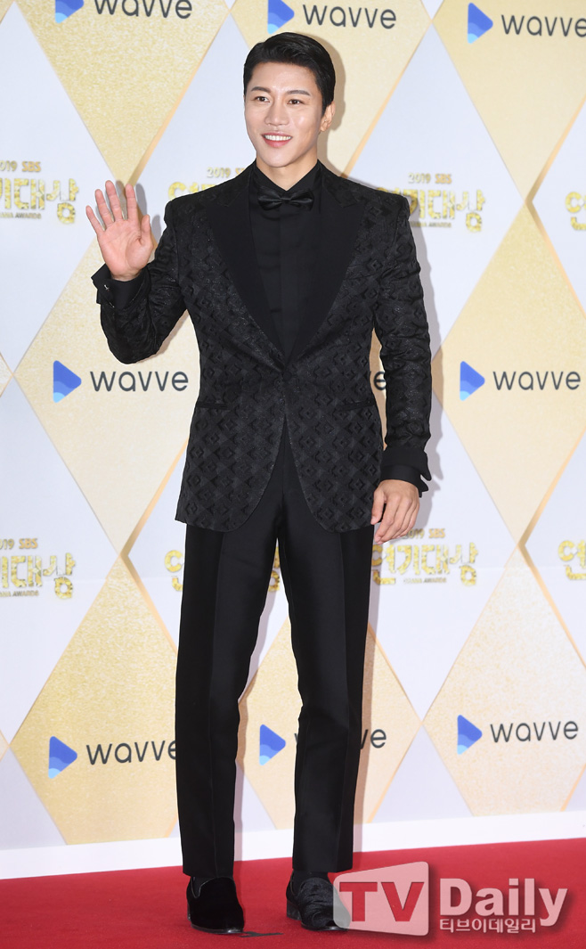 Ƽ���̵��ϸ� ����