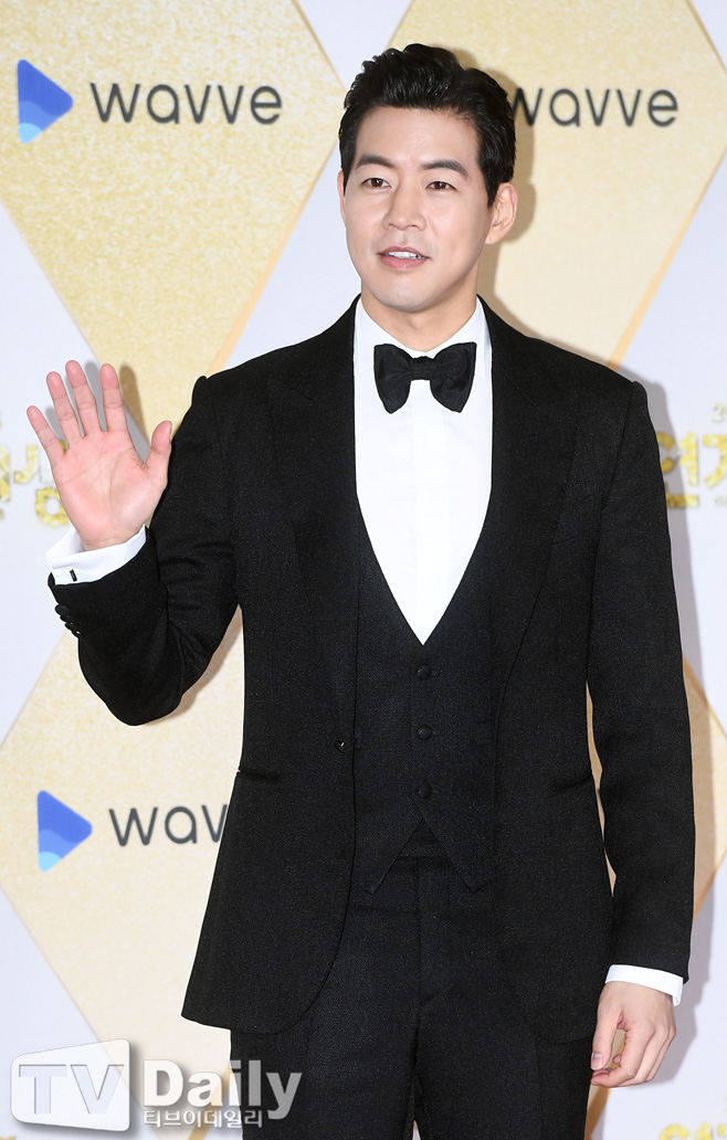 Ƽ���̵��ϸ� ����