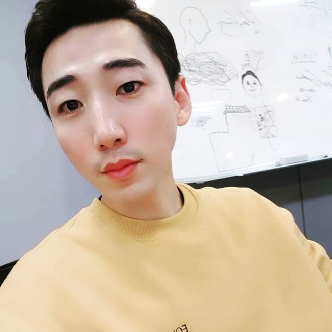 �̽���Ʈ��, ũ�к�, �ǿ���