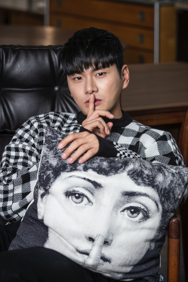 ��Ʈ��, ���̰�