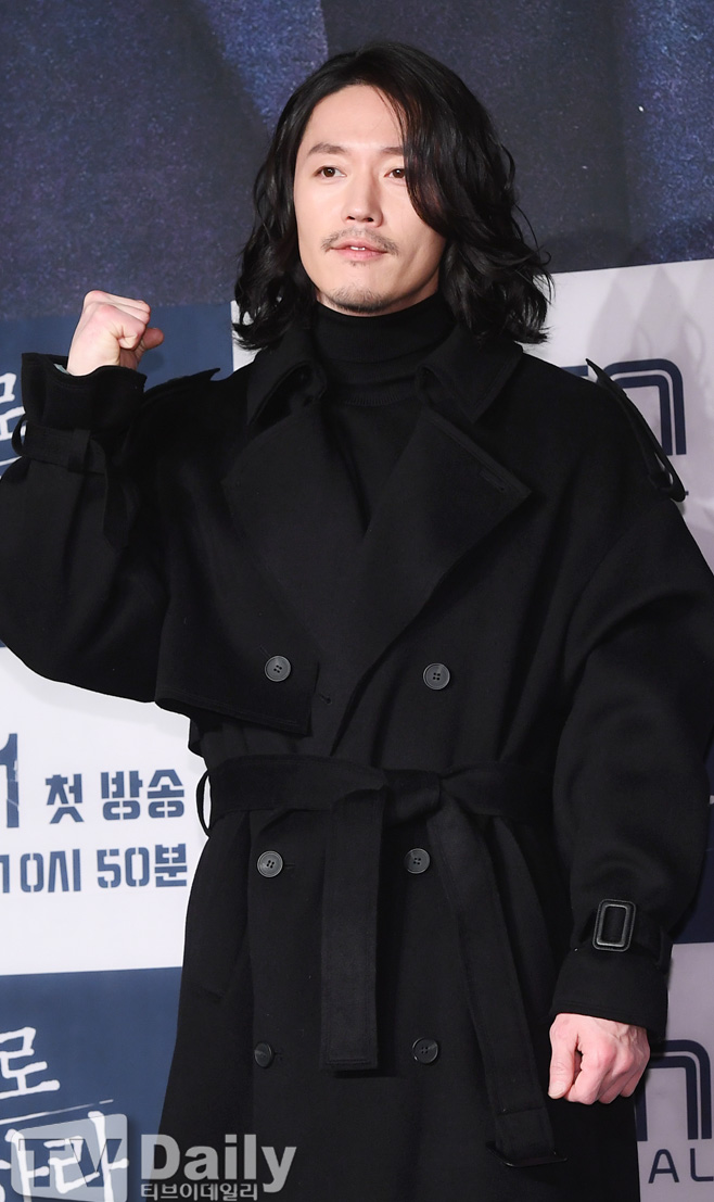 Ƽ���̵��ϸ� ����