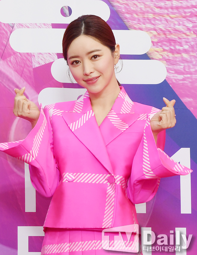 ƼºêÀ̵¥Àϸ® Æ÷Åä