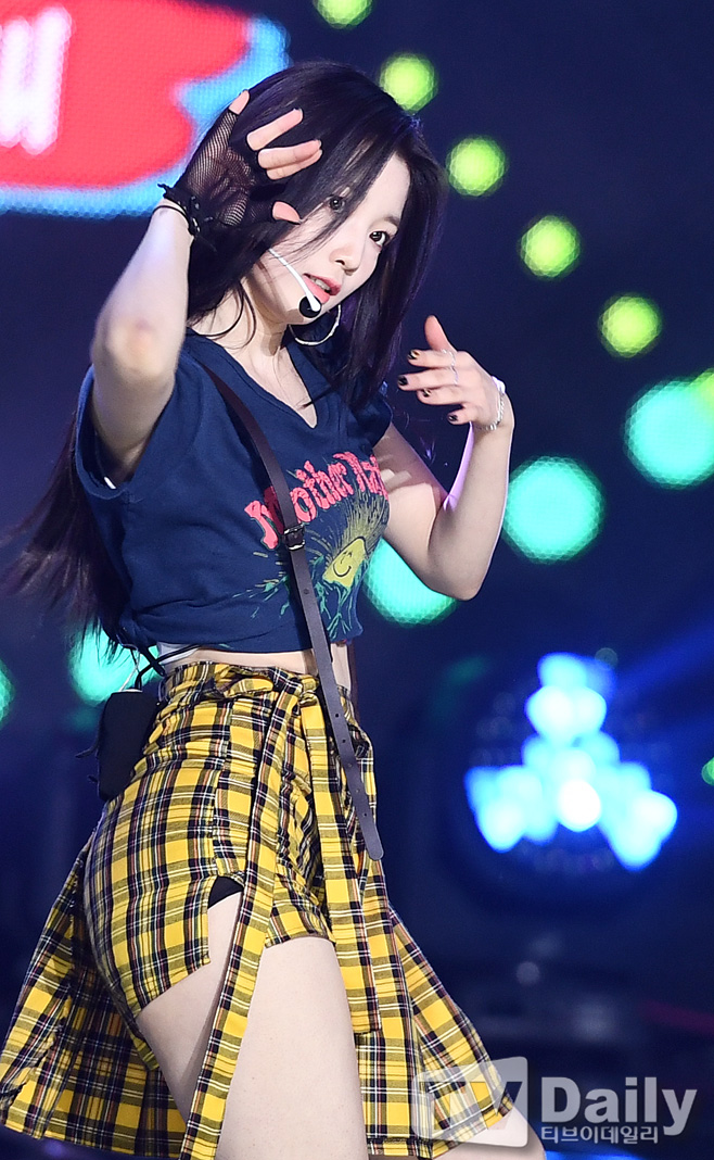 ƼºêÀ̵¥Àϸ® Æ÷Åä