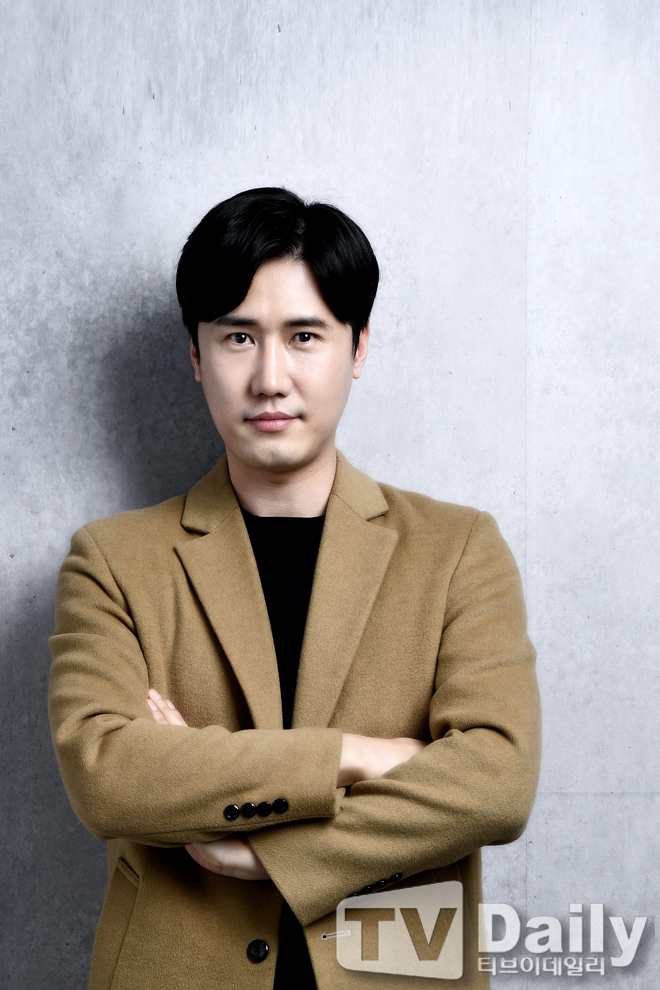 ¹Ì½ºÅÍÆ®·Ô ½Å¼º ÀÎÅÍºä µÞ´ãÈ