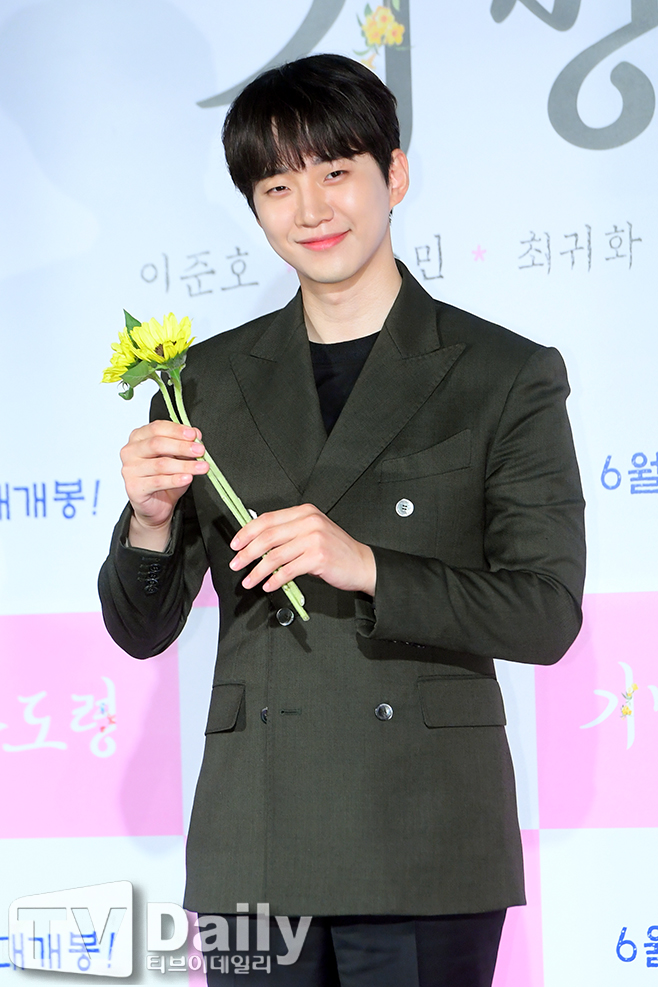 2PM ÁØÈ£ Äڷγª19 ±âºÎ