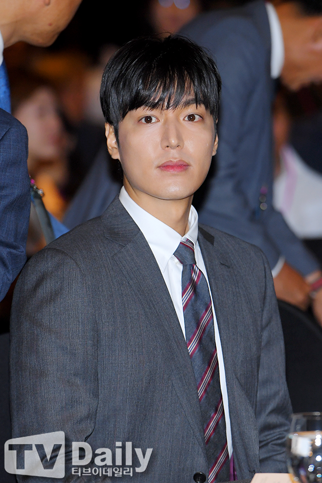 À̹ÎÈ£ ÇÁ·Î¹ÌÁî Äڷγª 19 ±âºÎ