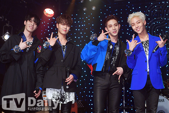 ´õ ·ÎÁî Àü¼Ó°è¾à ºÐÀï