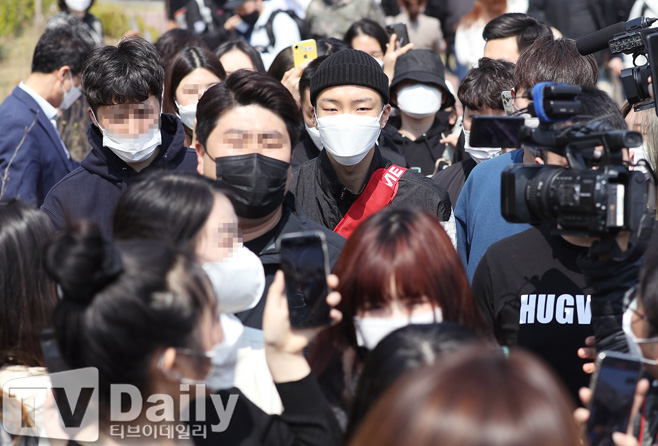 ƼºêÀ̵¥Àϸ® Æ÷Åä