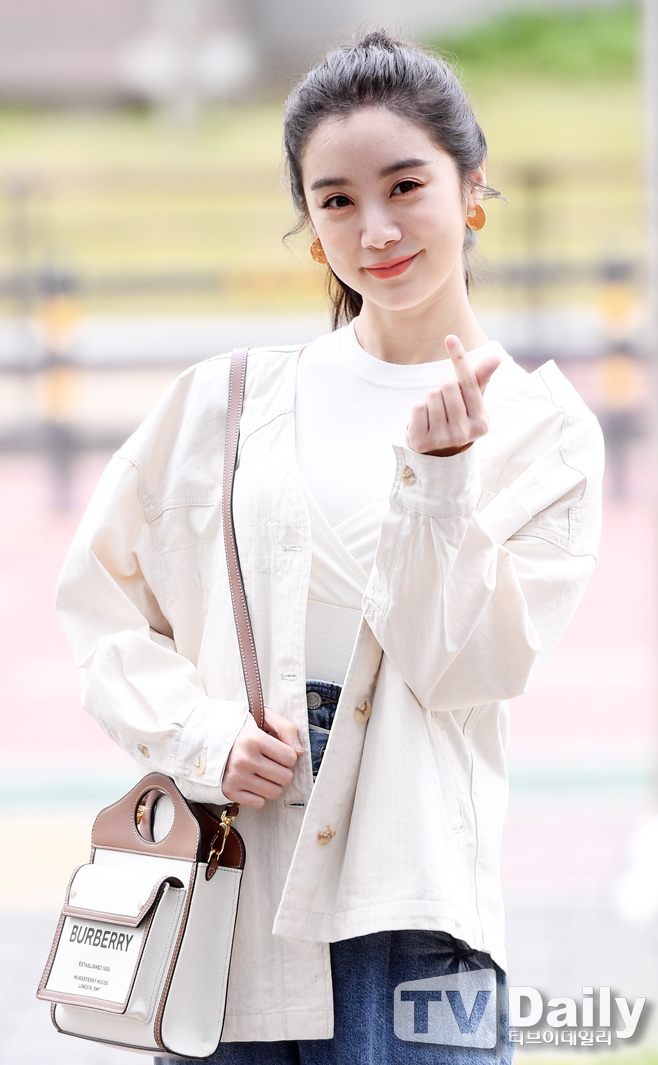 ƼºêÀ̵¥Àϸ® Æ÷Åä