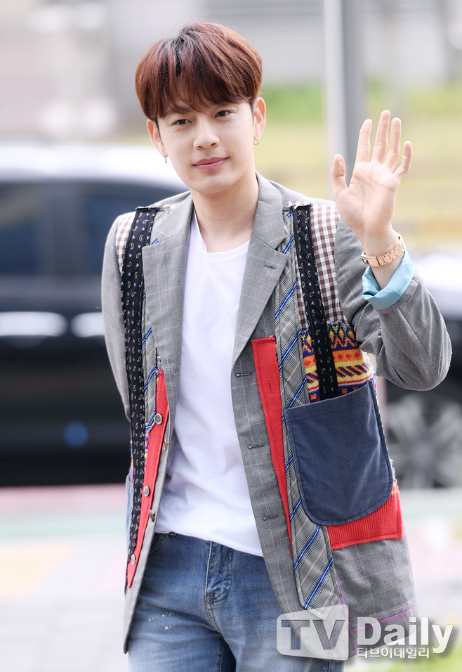 Ƽ���̵��ϸ� ����