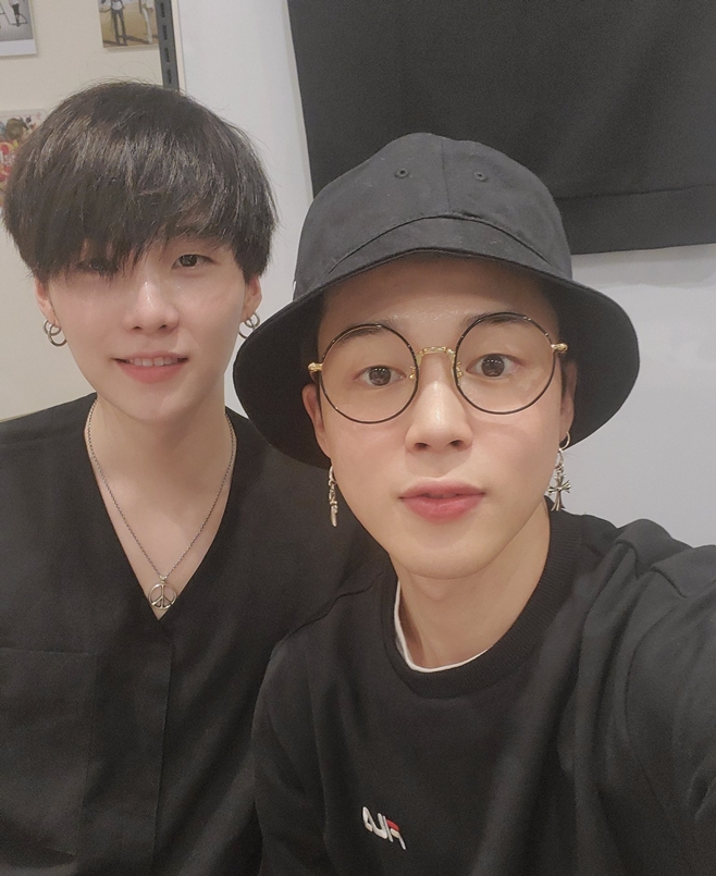 ׷ źҳ(BTS),  