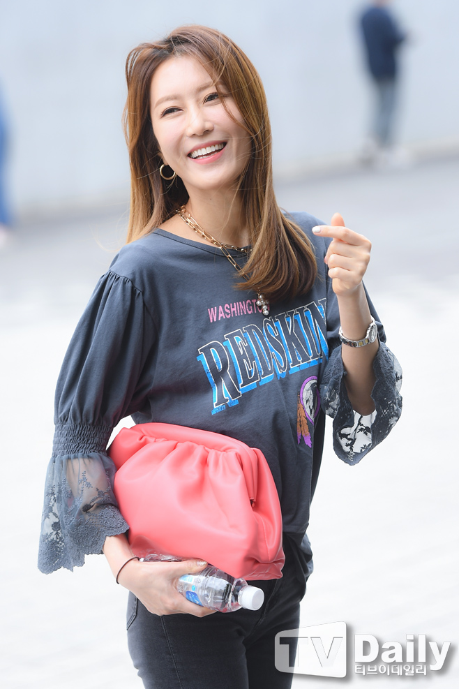 ƼºêÀ̵¥Àϸ® Æ÷Åä