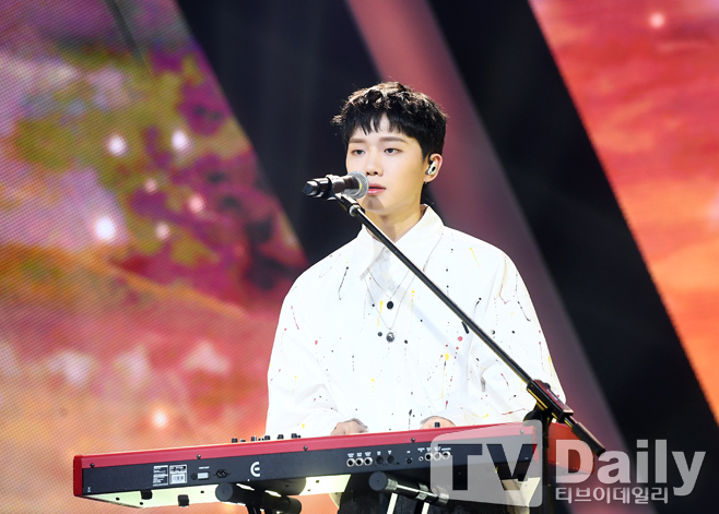 ƼºêÀ̵¥Àϸ® Æ÷Åä