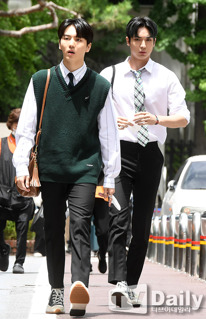 Ƽ���̵��ϸ� ����