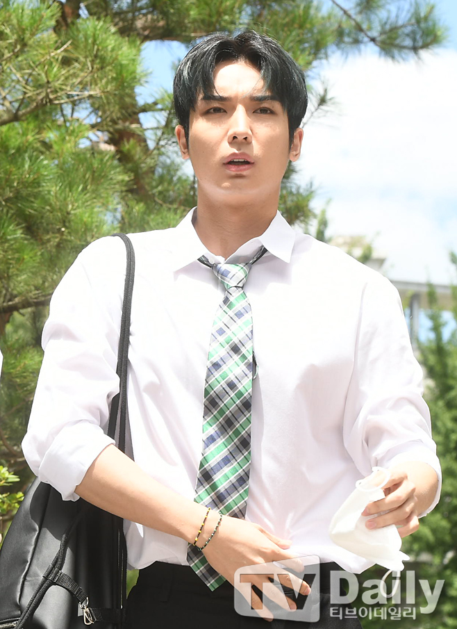 Ƽ���̵��ϸ� ����