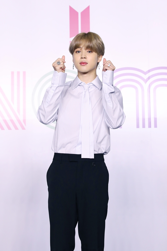 ׷ źҳ(BTS), 