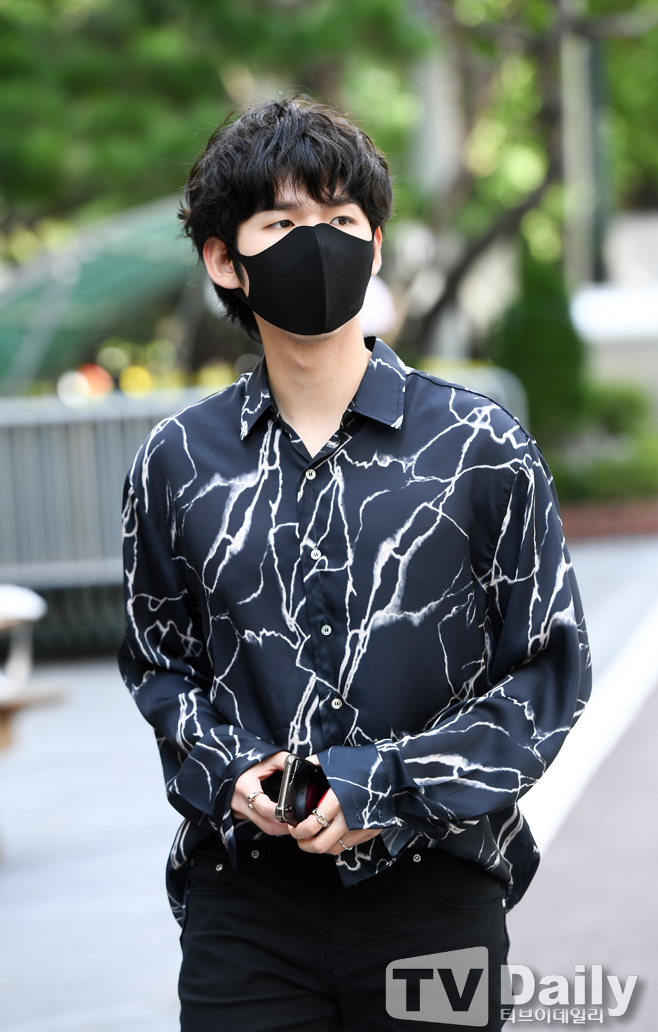 Ƽ���̵��ϸ� ����