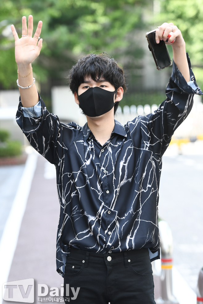 Ƽ���̵��ϸ� ����