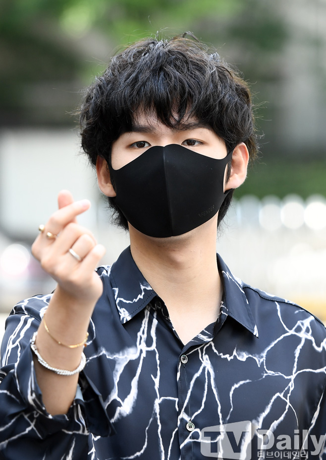 Ƽ���̵��ϸ� ����