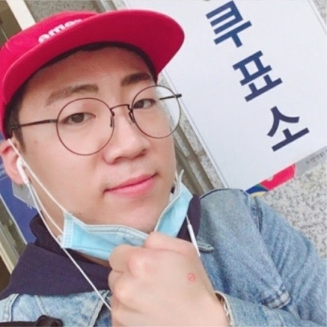 ���׸� �ڴ��