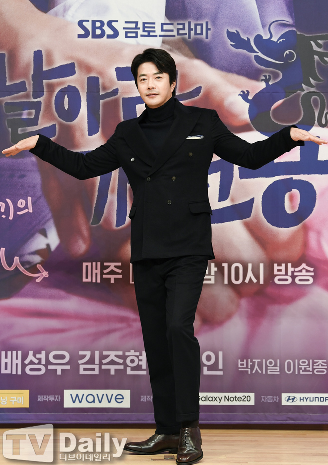 Ƽ���̵��ϸ� ����