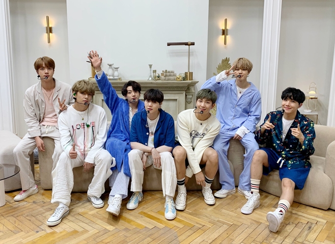 ׷ źҳ(BTS), 63ȸ ׷  ĺ 